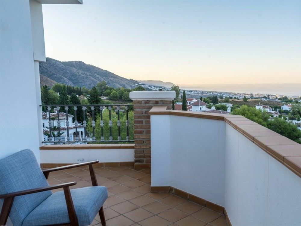 B&B Villa Carmen Frigiliana Bagian luar foto