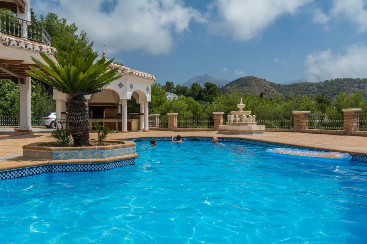 B&B Villa Carmen Frigiliana Bagian luar foto