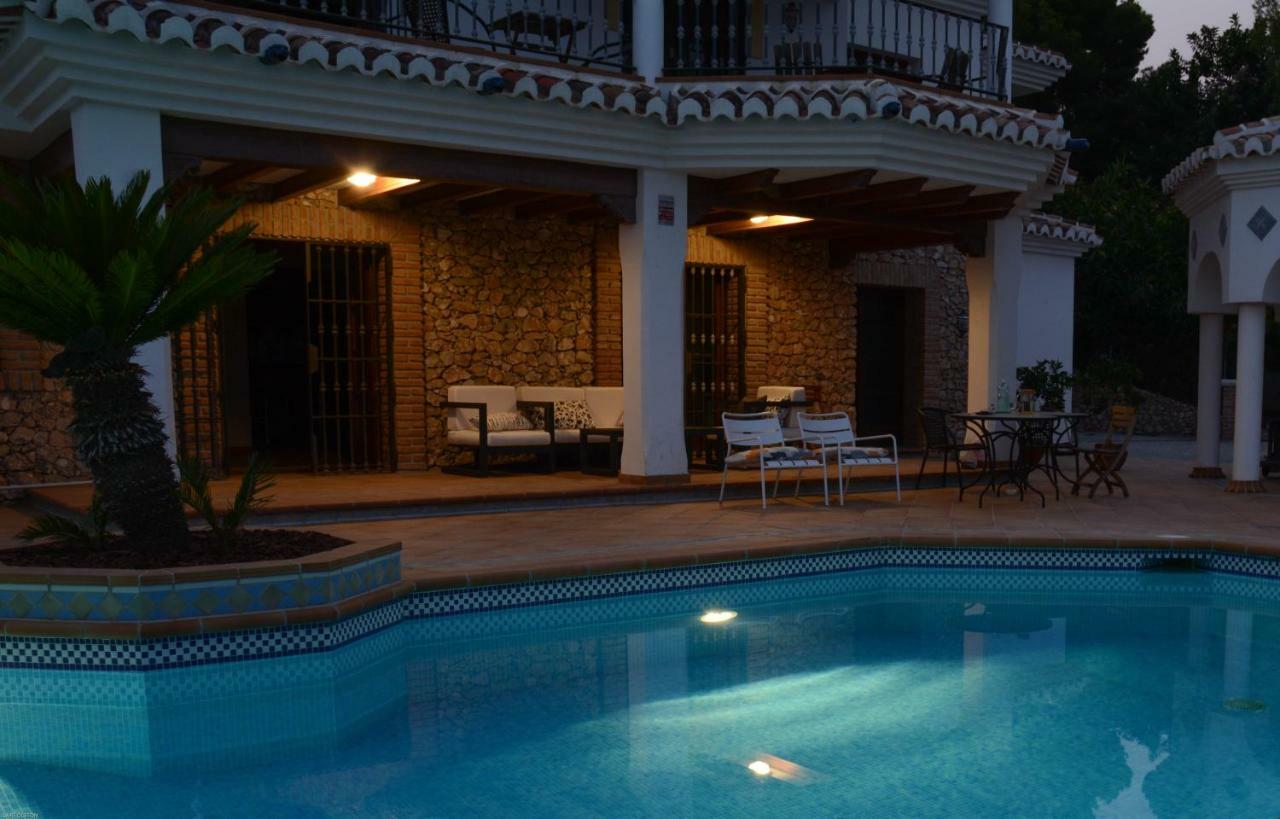 B&B Villa Carmen Frigiliana Bagian luar foto